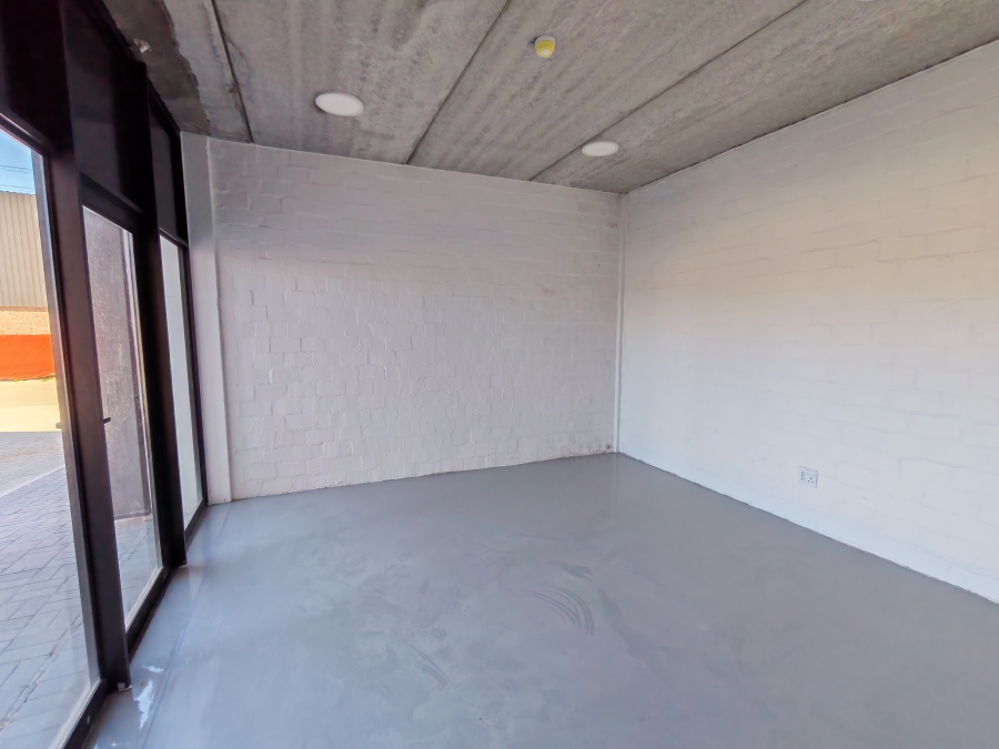 To Let Commercial Property for Rent in Firgrove Western Cape